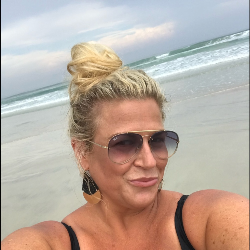 Meet your Posher, Nikki